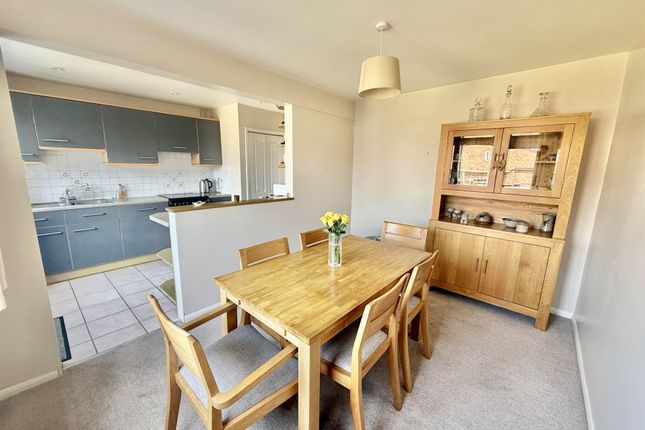 20, Windrush Road, Wallingford photo 3