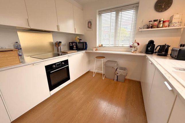 1, Windsor Square, Exmouth photo 2