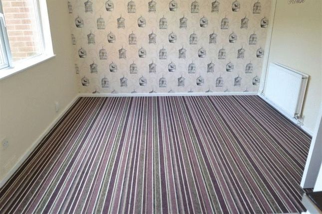 21, Bourne Close, Nottingham photo 4
