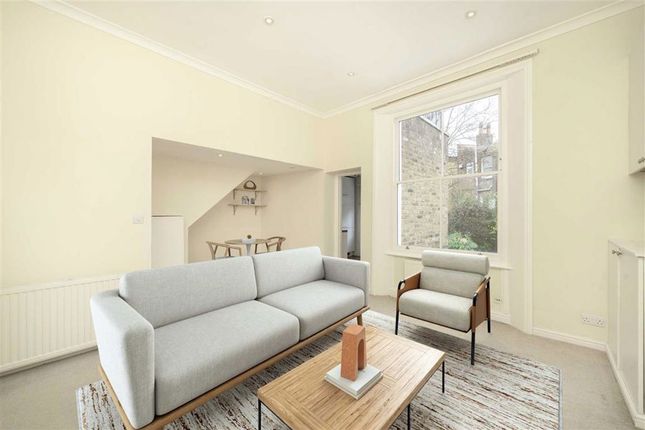 Raised Ground Floor, 24, Brackenbury Road, London photo 2