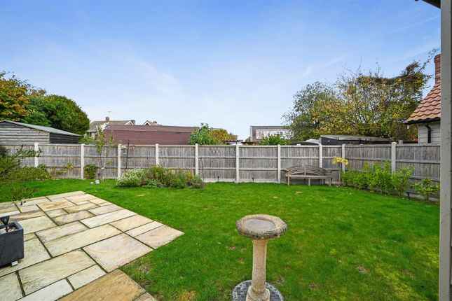 1, Tamarisk Close, Kirby-Le-Soken photo 3