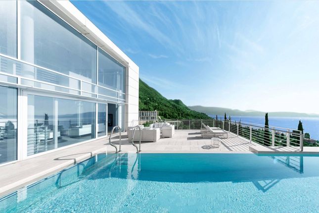 Thumbnail Villa for sale in Via Ronciglio, Gardone Riviera, Lombardia
