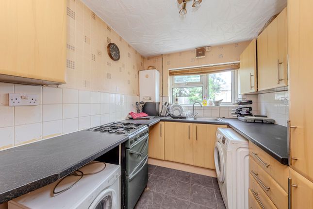 36 Jesmond Grove, Stoke-On-Trent photo 3