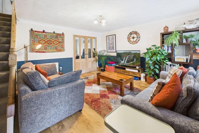3 Farmers Court, Crowlas, Penzance photo 2