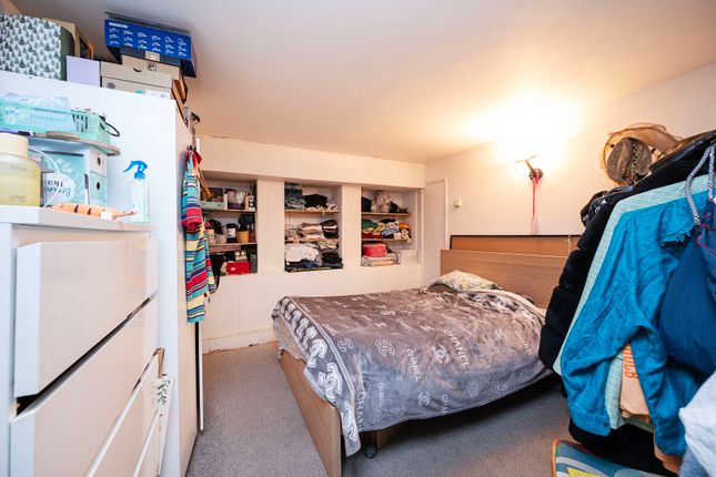 Basement Flat, 46 Bacon Street, E2, Shoreditch photo 4