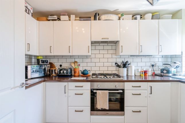 23, Colworth Road, Bognor Regis photo 2