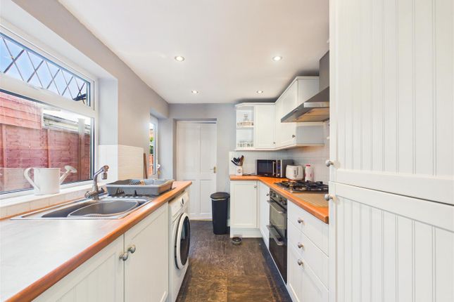 20, Florence Avenue, Hessle photo 4