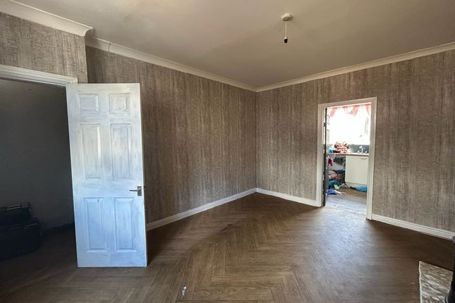 27, Asquith Road, Doncaster photo 2