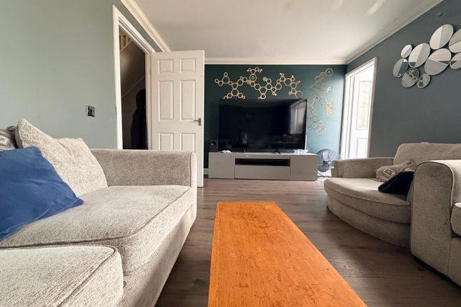 66, Copsewood, PETERBOROUGH photo 4