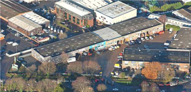 Warehouse to let in Unit 1 Ruxley Corner Industrial Estate, Edgington Way, Sidcup