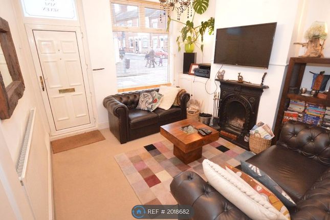 Terraced house to rent in Avenue Road Extension, Leicester