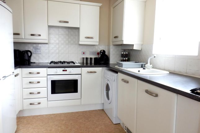9, Knights Road, Nuneaton photo 2