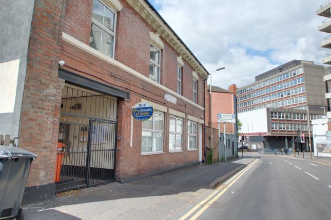 Thumbnail Flat to rent in Regent Road, Leicester