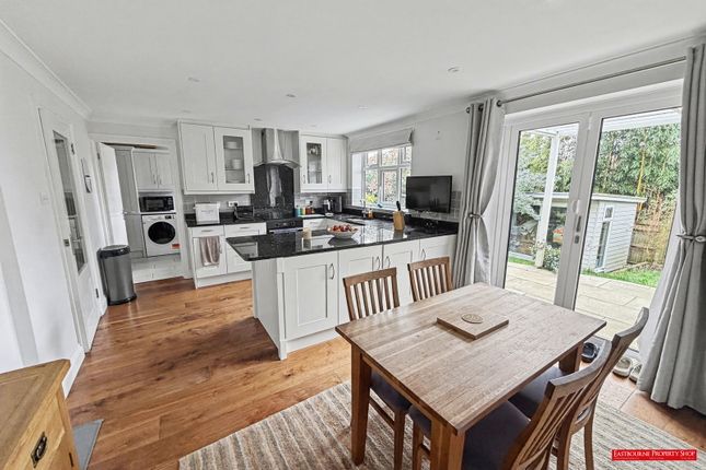 26, Oaklands, Pevensey photo 2