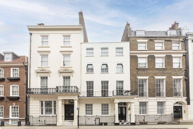 Thumbnail Terraced house to rent in Park Street, London
