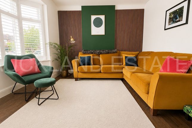 49, Strafford Gate, Potters Bar photo 4
