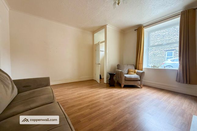 18, Woodland Terrace, Bacup photo 4