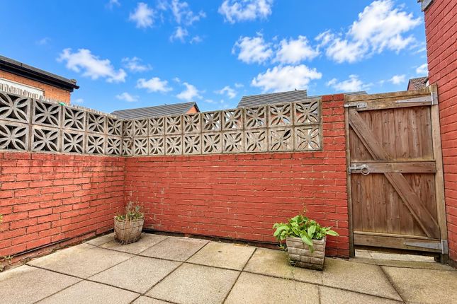 10, Carlton Street, Prescot photo 2