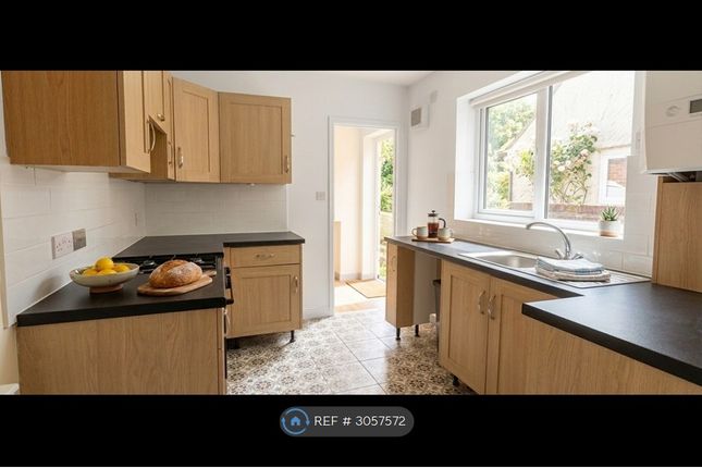 Brompton Road, Southsea photo 3