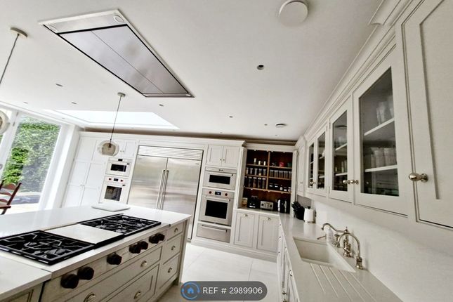Sandy Lodge Road, Rickmansworth,  Moorpark photo 5