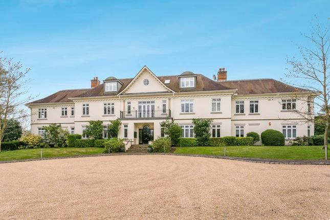 Thumbnail Flat for sale in Priory Road, Sunningdale, Ascot