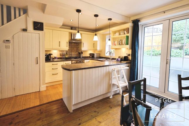 34 Wrights Lane, Torquay photo 2