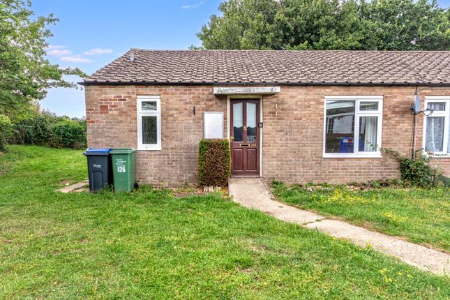 2-bed house on 135 Lime Kiln, Royal Wooton Bassett, £85,000