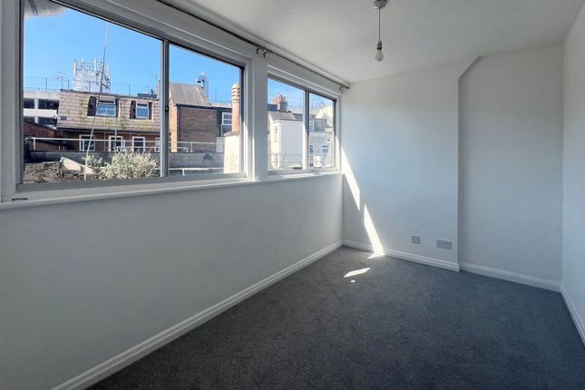 Flat 5, 11 Seale Street, Jersey photo 4