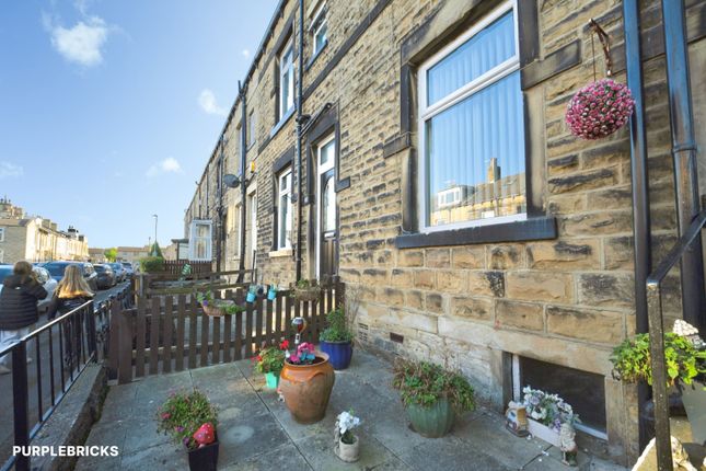 Peterborough Terrace, Bradford photo 3