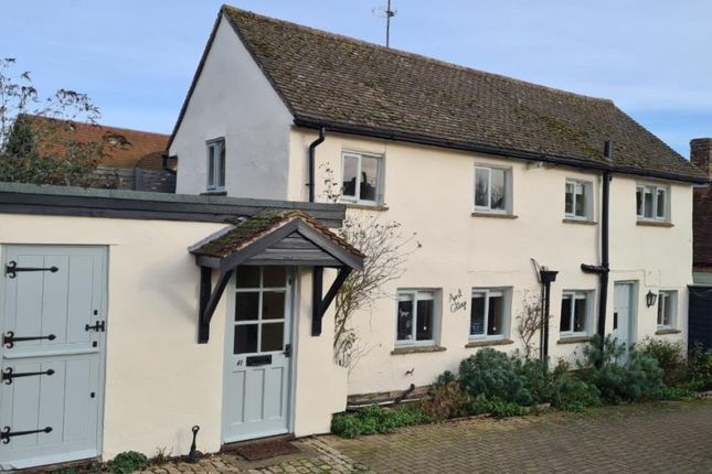 2-bed house on 41 HIGH STREET, Long Crendon, Long Crendon, £425,000