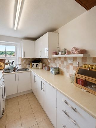 9, Lower Bore Street, Cornwall photo 5