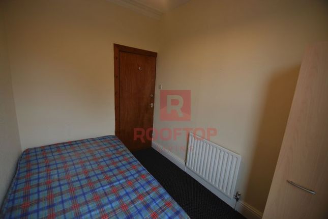 Room to rent in St. Michaels Terrace, Leeds