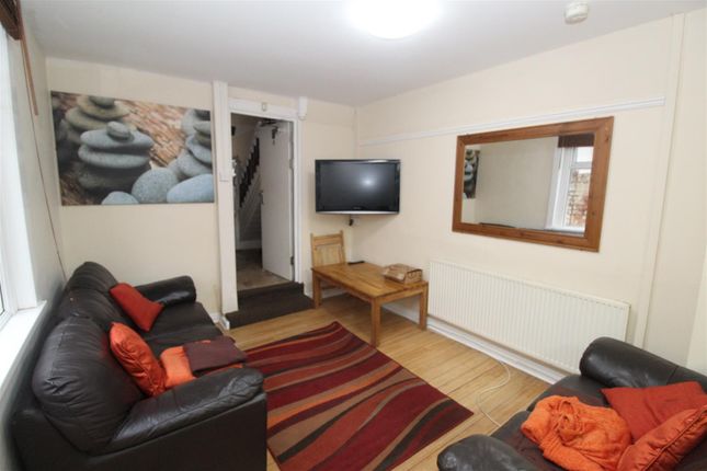102, Tewkesbury Street, Cardiff photo 3
