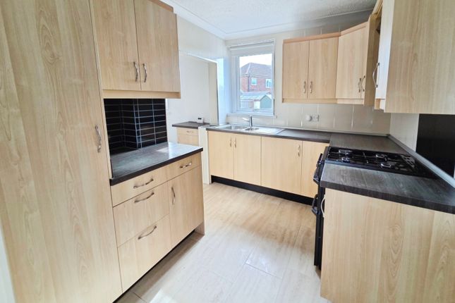 20, Gelli Road, Pontyclun photo 4