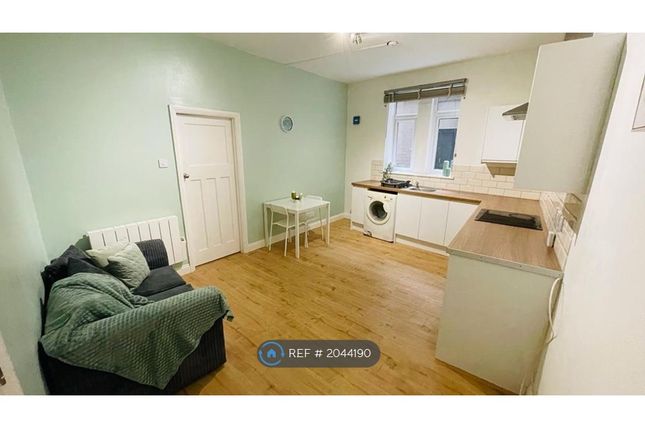 Thumbnail Flat to rent in North Brink, Wisbech