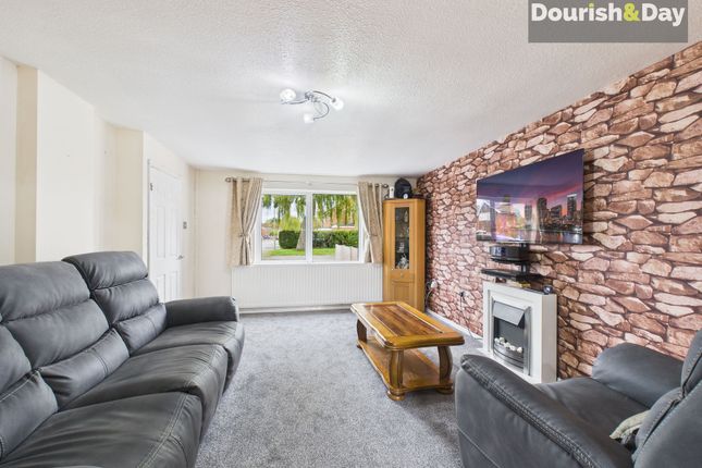 12 Caernarvon Close, Market Drayton photo 5
