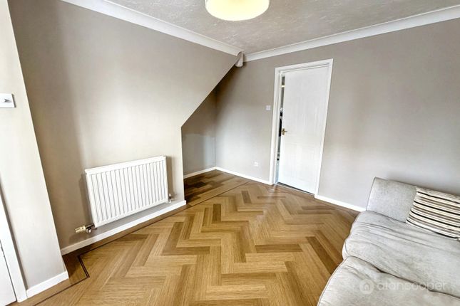 38, Charlecote Walk, Nuneaton photo 4