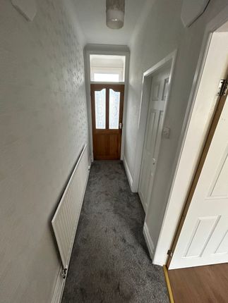 1, Edmund Street, Blackburn photo 5