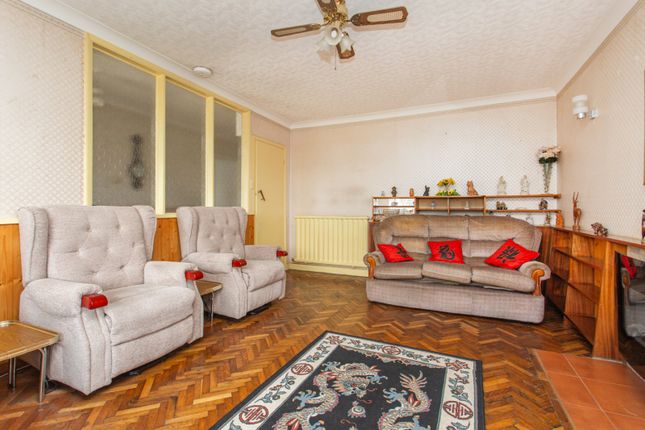 89, King Edward Road, Kent photo 4