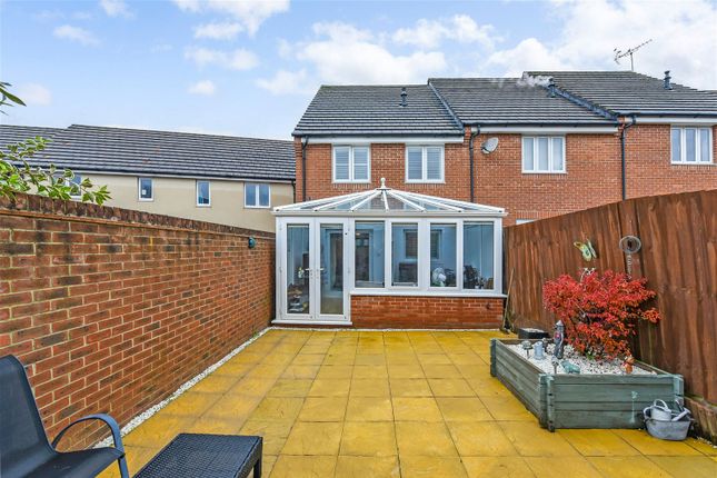 End terrace house for sale in Beltex, Romney Road, East Anton, Andover
