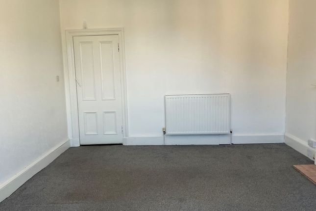 Flat 2/1, 22, Seedhill Road, Paisley photo 3