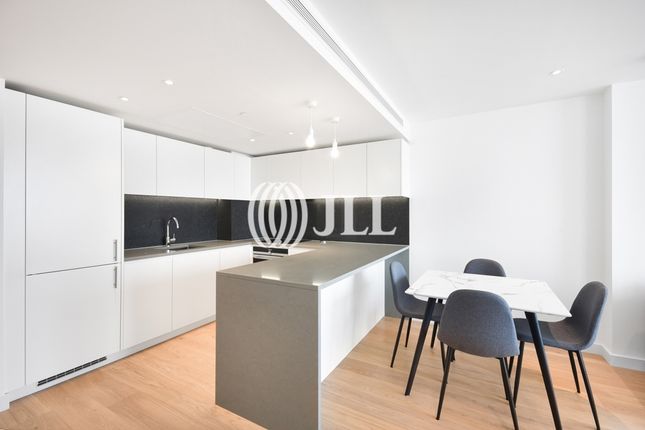 Flat for sale in 10 Marsh Wall, London