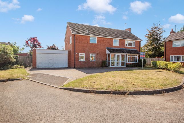 13 Butt Furlong, Pershore photo 2