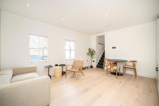 Apartment 2, Gramercy Park Apartments, 1C, Ellsworth Street, London photo 3