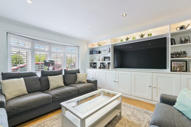 128, Charlton Road, Shepperton photo 4