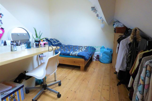 End terrace house to rent in Barclay Street, Leicester