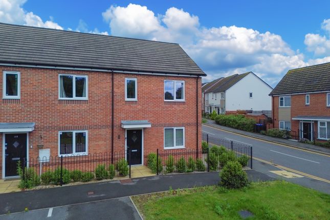 Thumbnail End terrace house for sale in Baker Street, Rugby