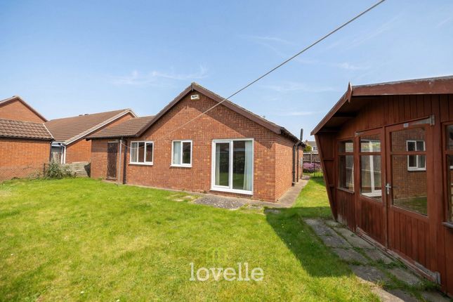 15 Fortuna Way, Grimsby photo 2