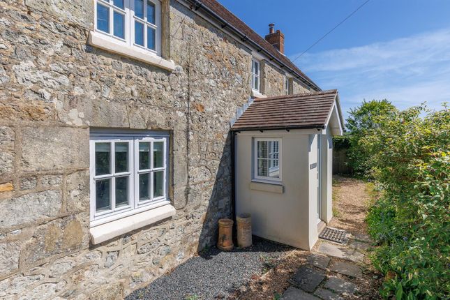 Sandstones, Laceys Lane, Ventnor photo 2
