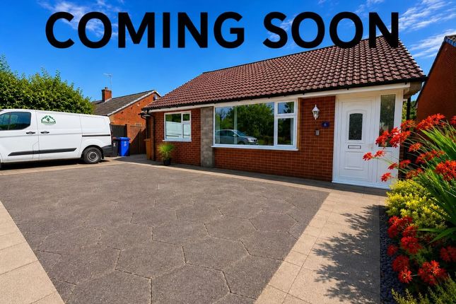 2-bed house on 6 Vancouver Crescent, Blackburn, £950/mo